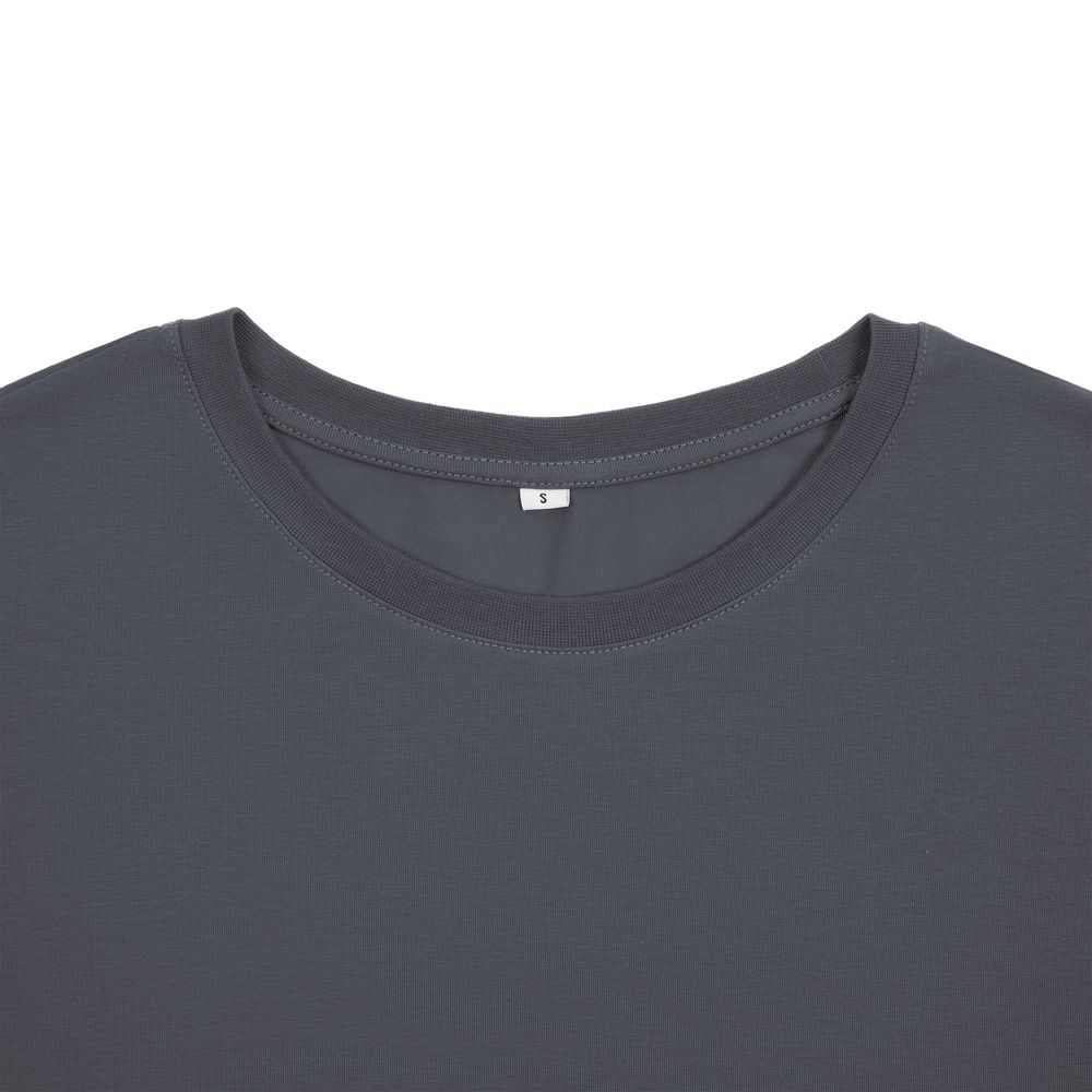 Футболка унисекс оверсайз Crosstown, темно-серая — изображение 4