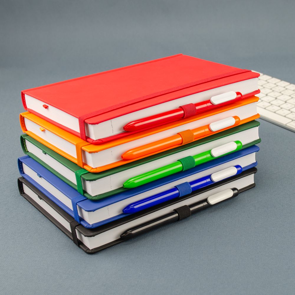 Ежедневник Favor, недатированный, оранжевый — изображение 9