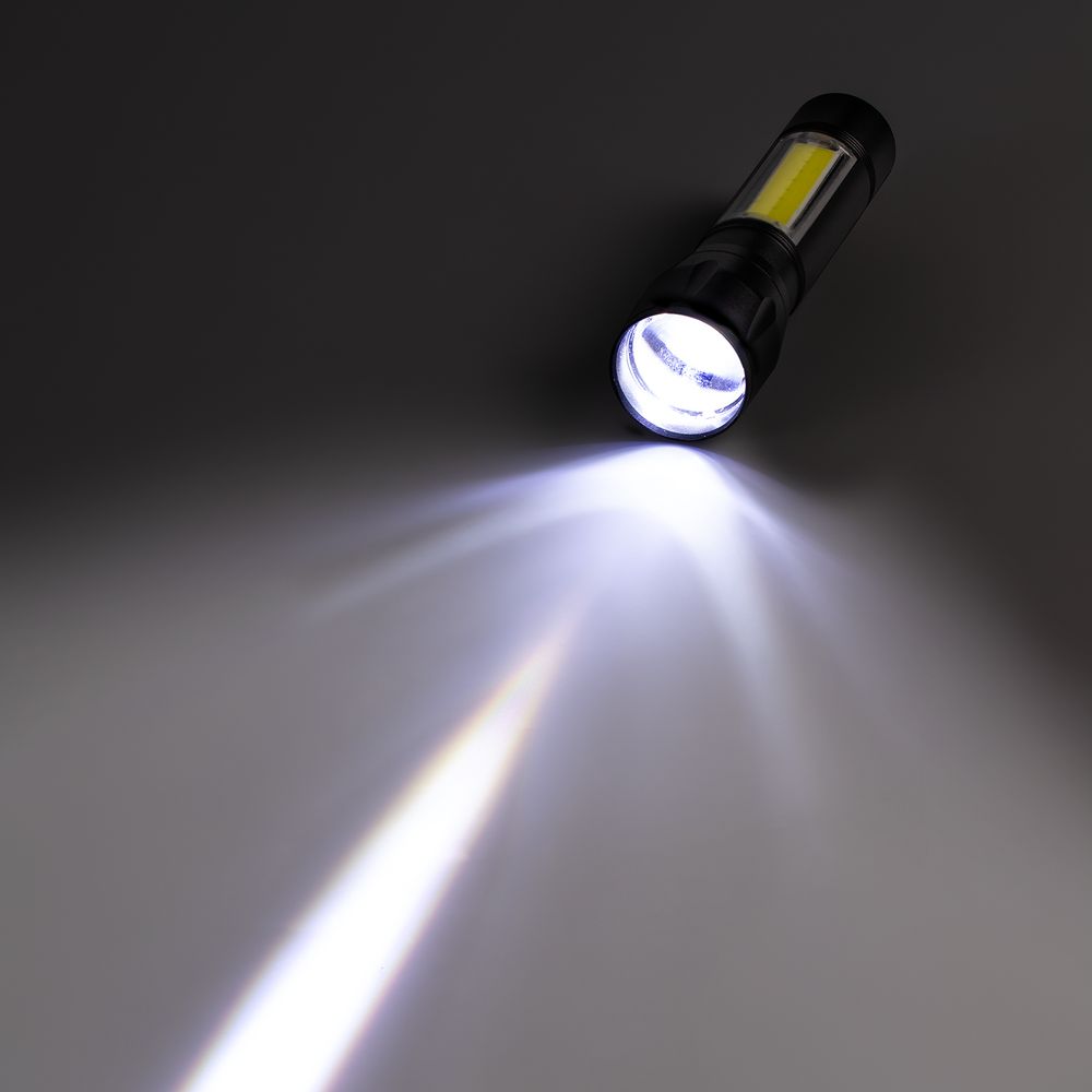 Фонарик аккумуляторный с фокусировкой луча Kirk, черный — изображение 9