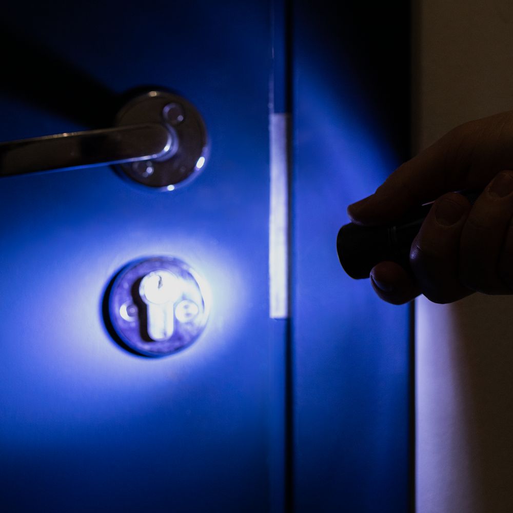 Фонарик Aurora, черный — изображение 6