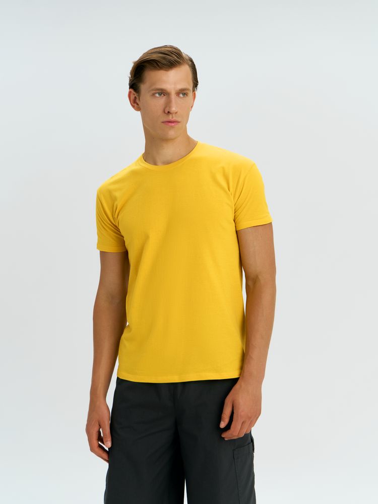 Футболка унисекс Regent 150, желтая — изображение 10