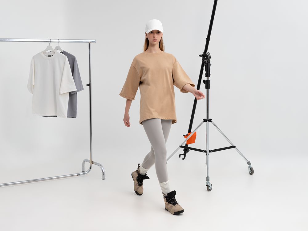 Футболка оверсайз унисекс Kosmos 2.0, бежевая — изображение 10