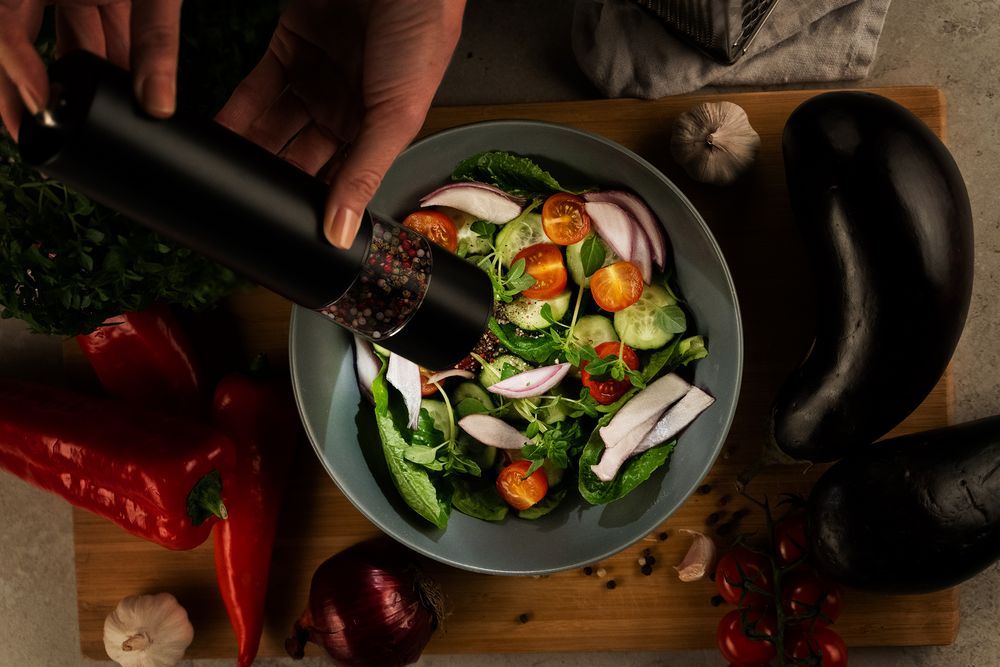 Электрическая мельница для специй Black Mill, черная — изображение 9