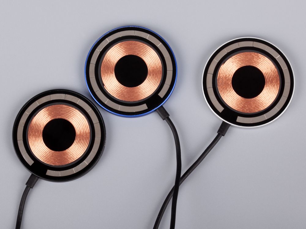 Магнитное зарядное устройство Cooper Rond, 15 Вт, синее — изображение 9