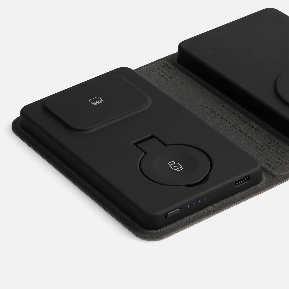 Внешний аккумулятор с беспроводной зарядкой reCover, черный — изображение 5