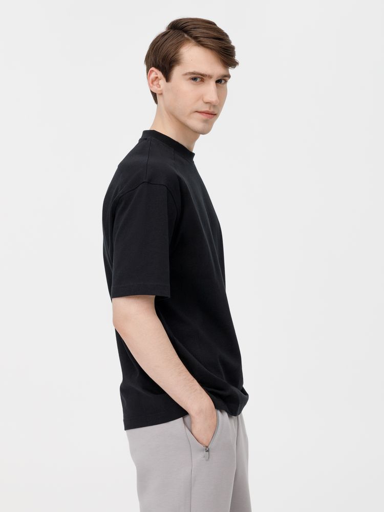 Футболка оверсайз унисекс Sideline, черная — изображение 13