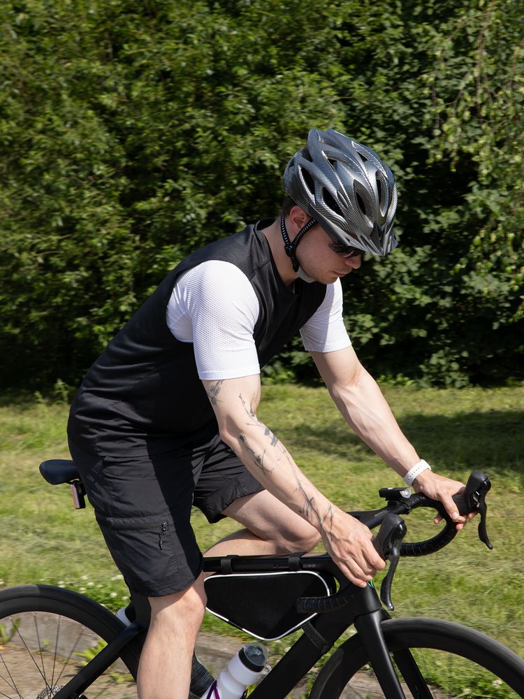 Велосумка на раму BikeLine, черная с белым — изображение 7